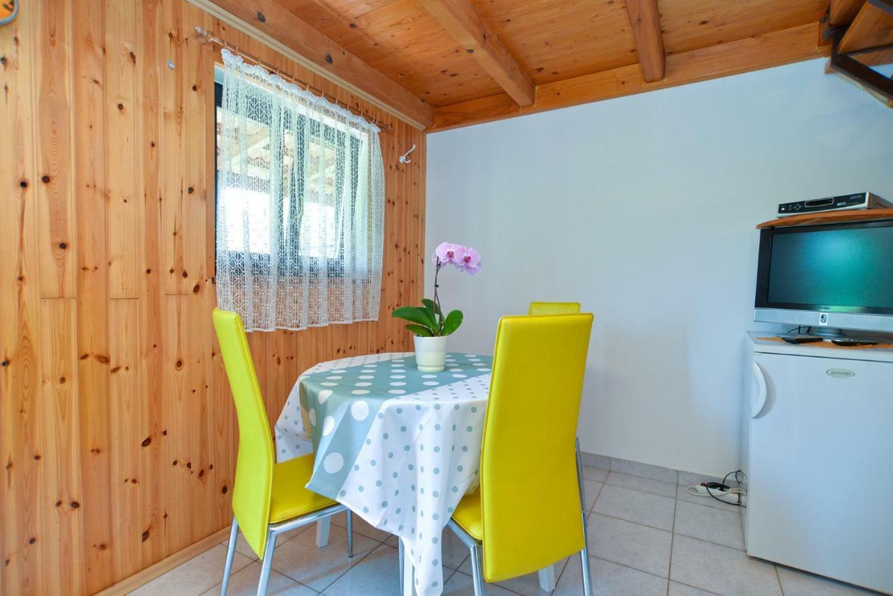 Apartment Mitar 1271 Fazana Exterior photo